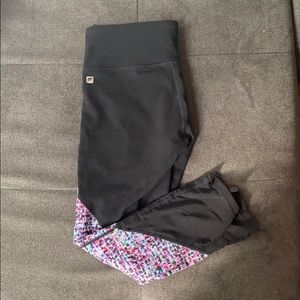 Fabletics XS cropped mesh leggings